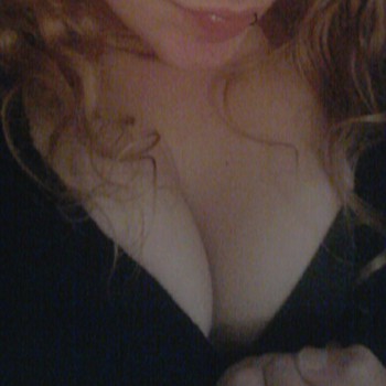Profil de Nadila, 31 ans, Coup d un soir à Vals (Grisons)